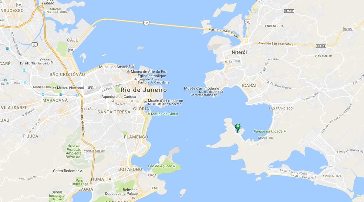 แผนที่ของชายหาด Cáis